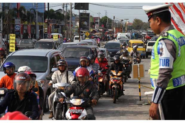Pemudik Lintas Selatan...