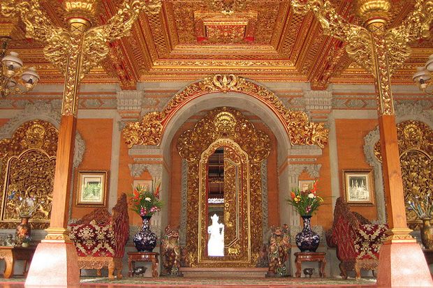 Penyerbuan Majapahit...