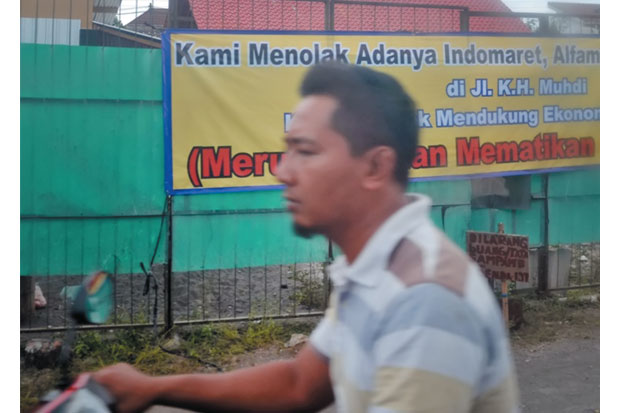 Warga Corongan Tolak...