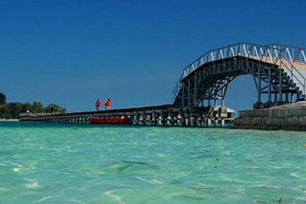 Libur Lebaran, Pulau...