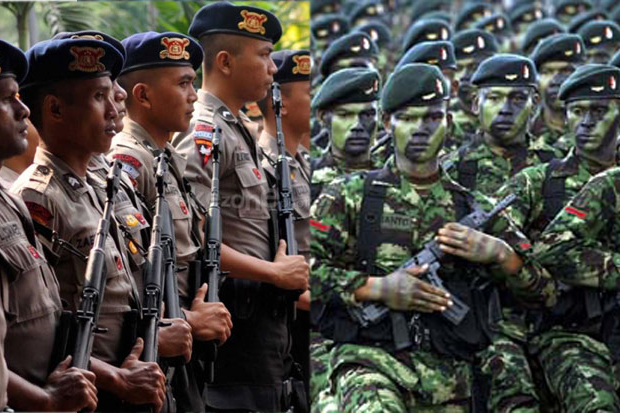 Bentrok TNI vs Brimob...