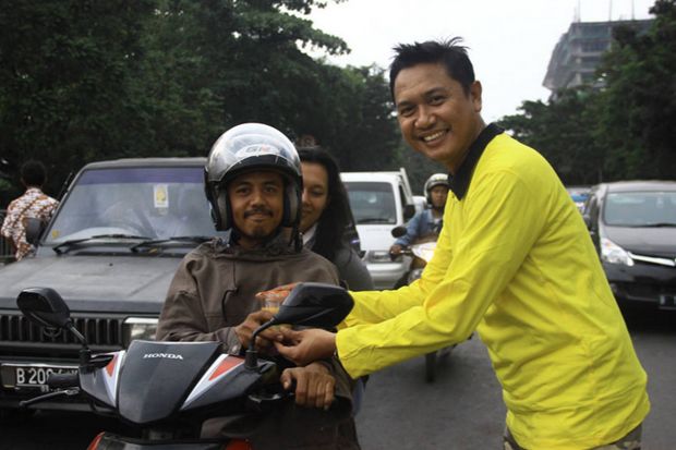 FORWOT Bagikan 1.000...