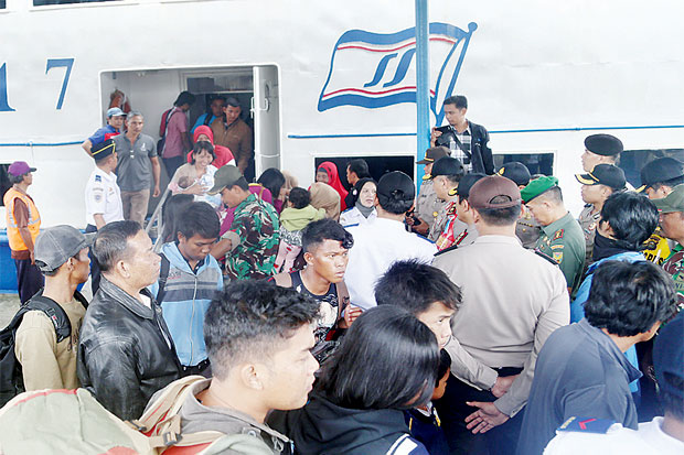 Pelabuhan Ramai, Jalur...