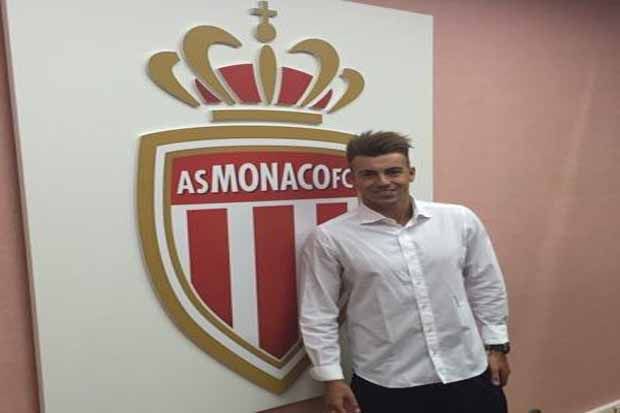 RESMI: El Shaarawy Milik...