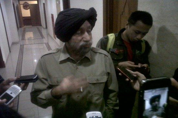 HS Dillon: Harusnya...