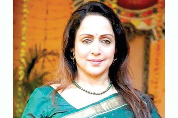 Tabrak, Hema Malini...