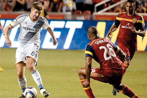 LA Galaxy Telan Kekalahan...