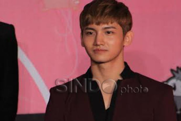 Changmin TVXQ Berikan...