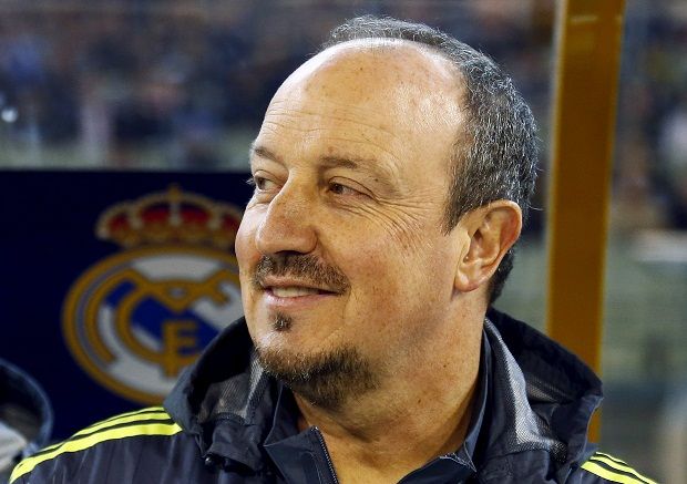 Benitez Mulai Saring...
