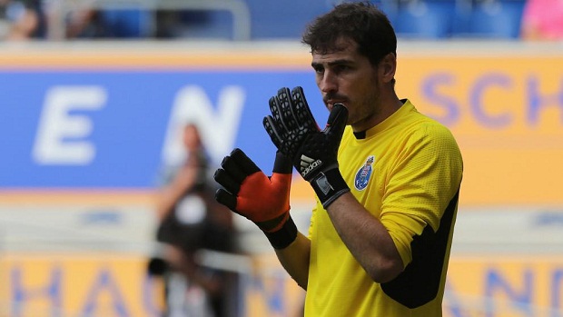 Iker Casillas Tampil...