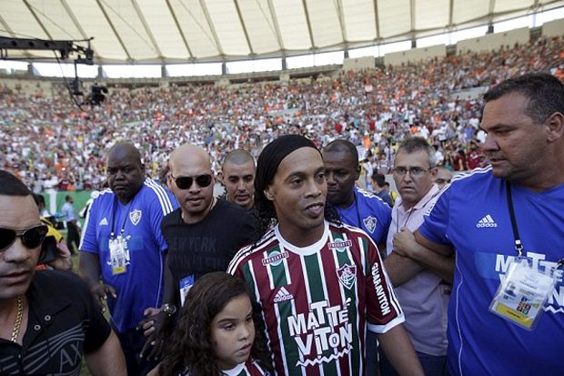 Mudik ke Brasil, Ronaldinho...