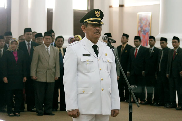 Penjabat Wali Kota Emban...