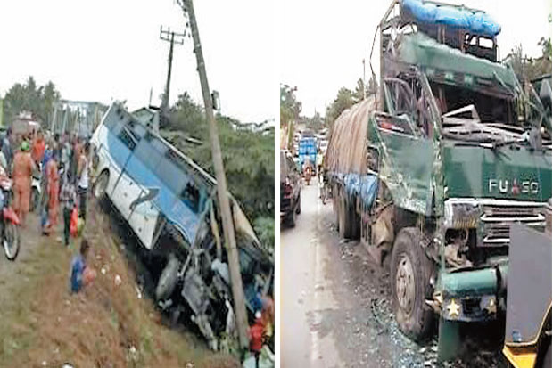 Bus Tabrak Truk dan...