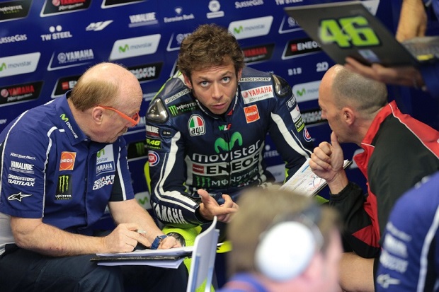 Rossi Gemetar Jalani...