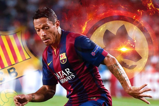 Bek Barcelona Sepakat...