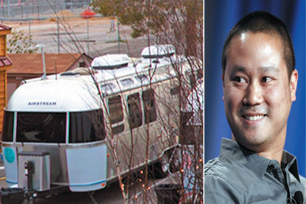 CEO Zappos Memilih Tinggal...