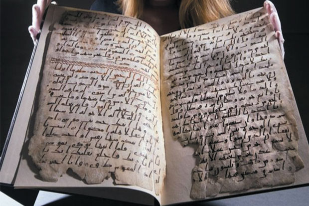 Manuskrip Alquran Tertua...