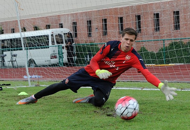 Arsenal Relakan Szczesny...