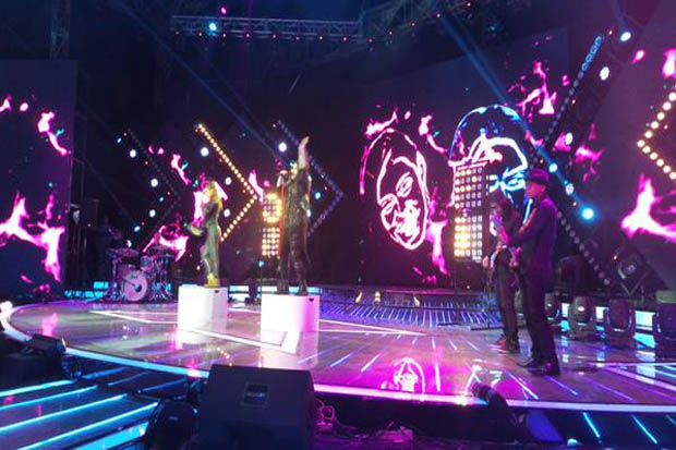 Lagu Jebe and Patricia...