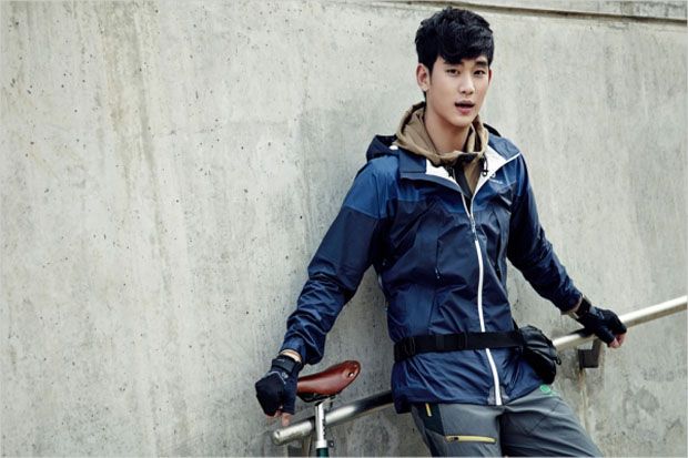 Kim Soo Hyun Diabadikan...