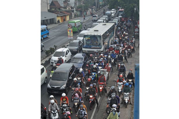 Arus Balik, Malang Macet