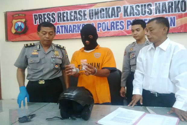 Kelabui Polisi, Pengedar...