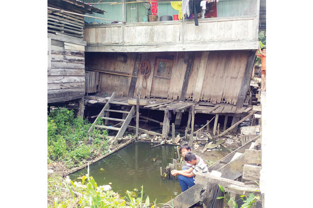 Warga Pesisir Musi Kekeringan