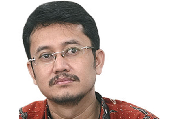 Memilih Kepala Daerah...