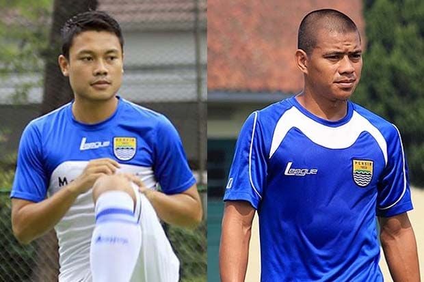 Dua Pemain ini Semringah...