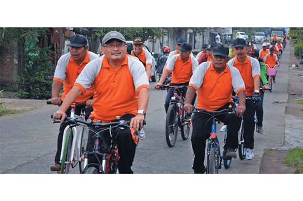 Camat Deli Aktifkan...
