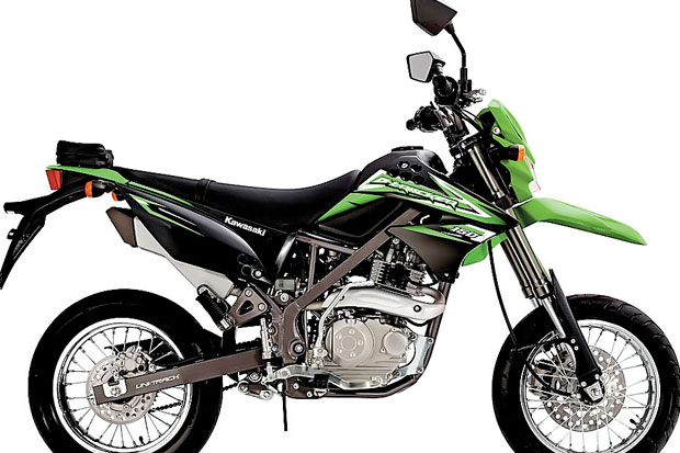 Kawasaki D-Tracker 150...
