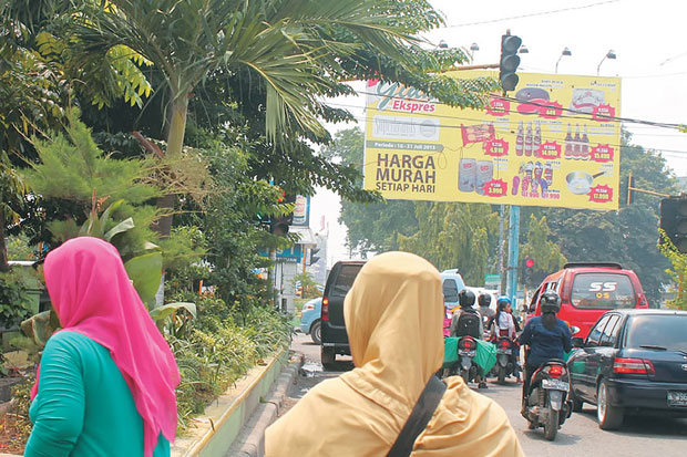 Traffic Light Depan...