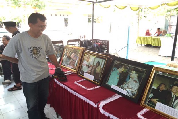 Gus Dur Hadir pada Muktamar...