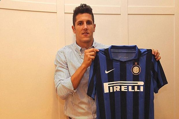 Inter Pekerjakan Jovetic...