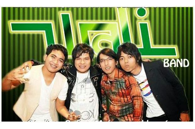 Band Melayu Indonesia...