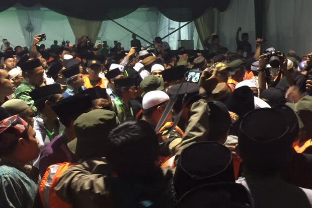 Muktamar NU ke-33 Ricuh,...