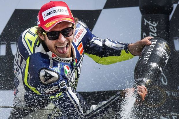 Di Luar Lintasan, Rossi...