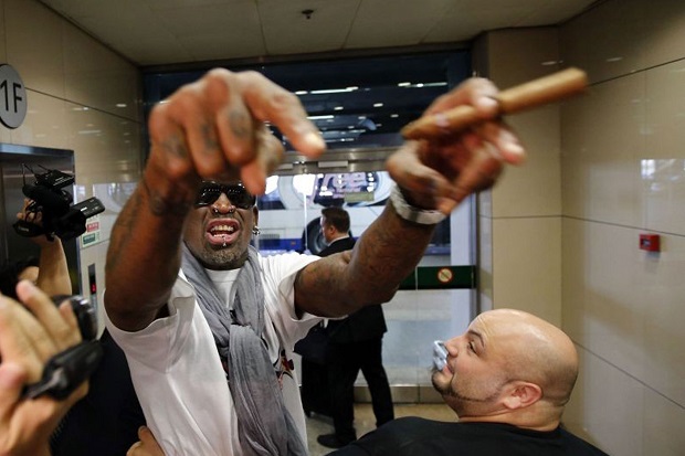 Tenggak Miras, Rodman...