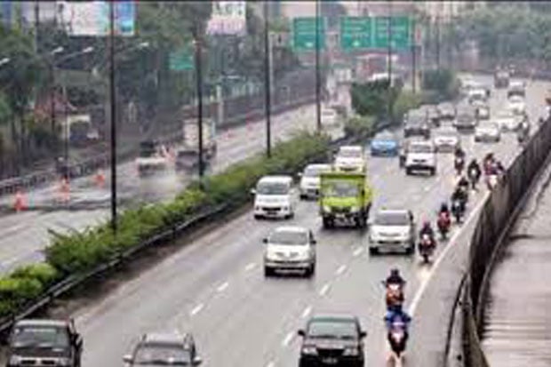 Mobil dan Sepeda Motor...