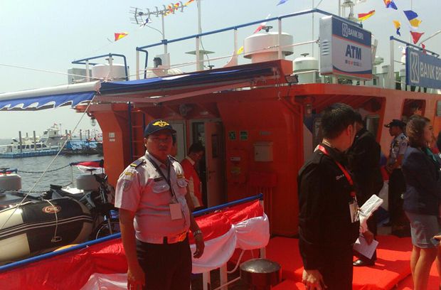 Resmi Meluncur, Teras...