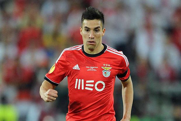 MU-Benfica Capai Kesepakatan...