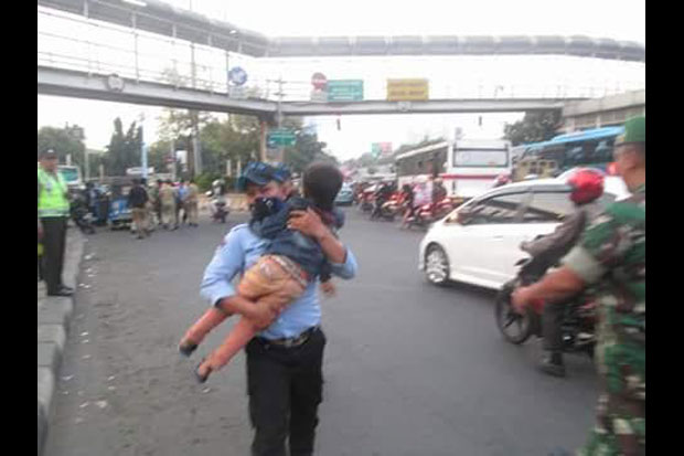 Belasan PMKS Diamankan...