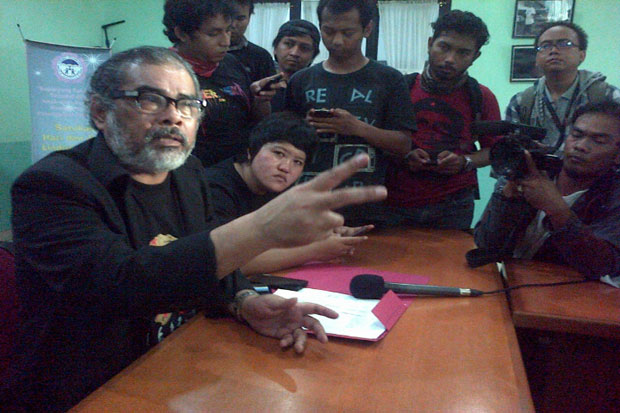 Arist Merdeka: Saya...