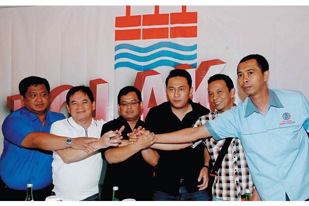 Serikat Pekerja Pelabuhan...