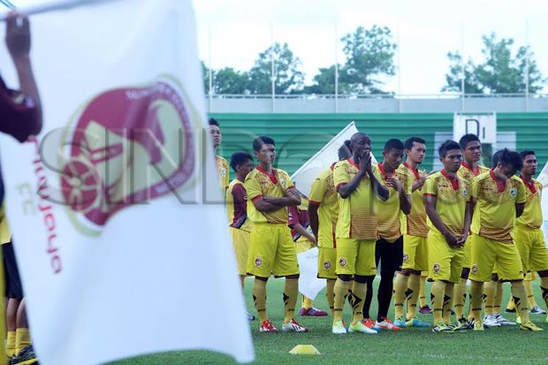 Target Juara, Laskar...