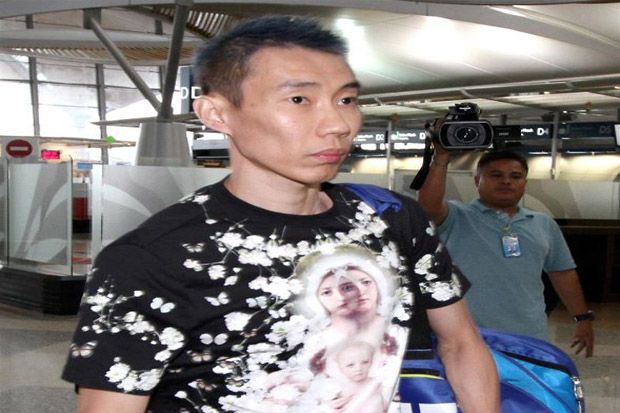 Chong Wei Tampil dengan...