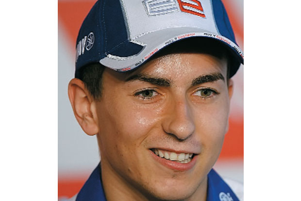 Lorenzo Ingin Kalahkan...