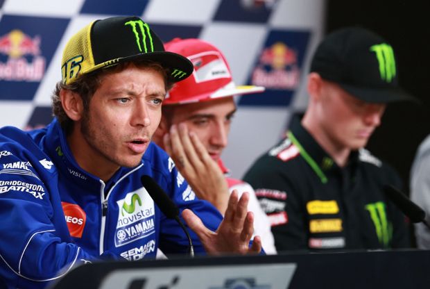 Rossi Sulit Ngerem Motor...
