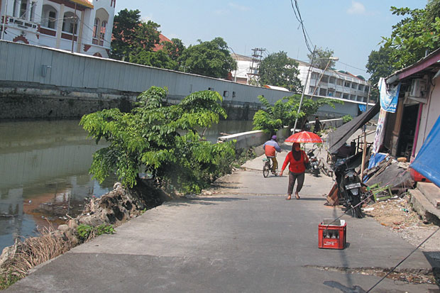 September, Jalan Mberok...