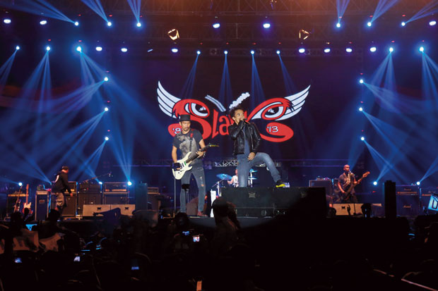Slank Sukses Hipnotis...